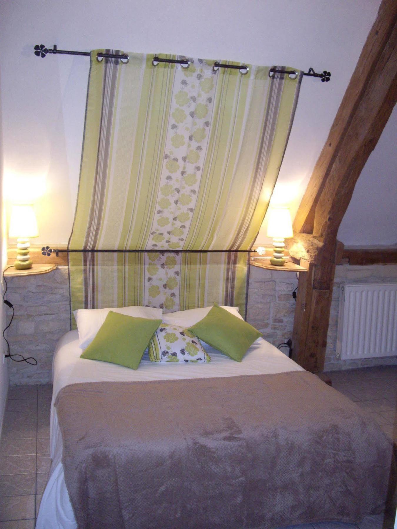 Auberge De La Luzerne Bernières-sur-Mer Екстериор снимка
